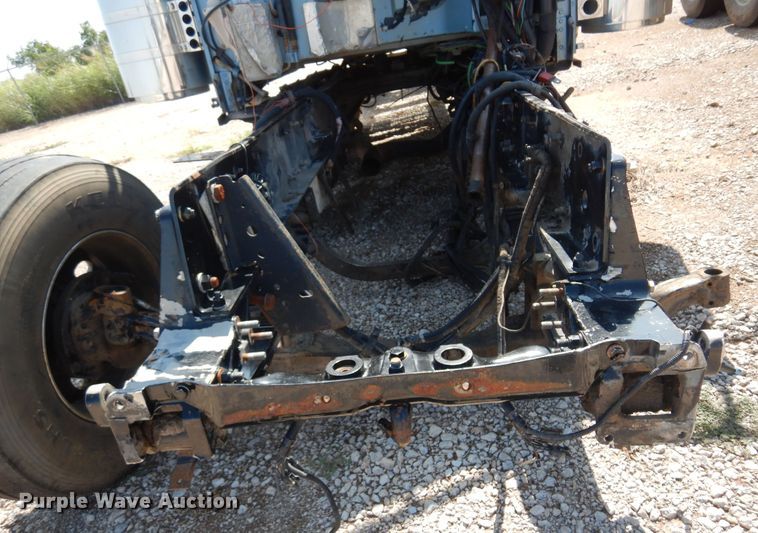 image for item KI9260 2005 Peterbilt 379  semi truck