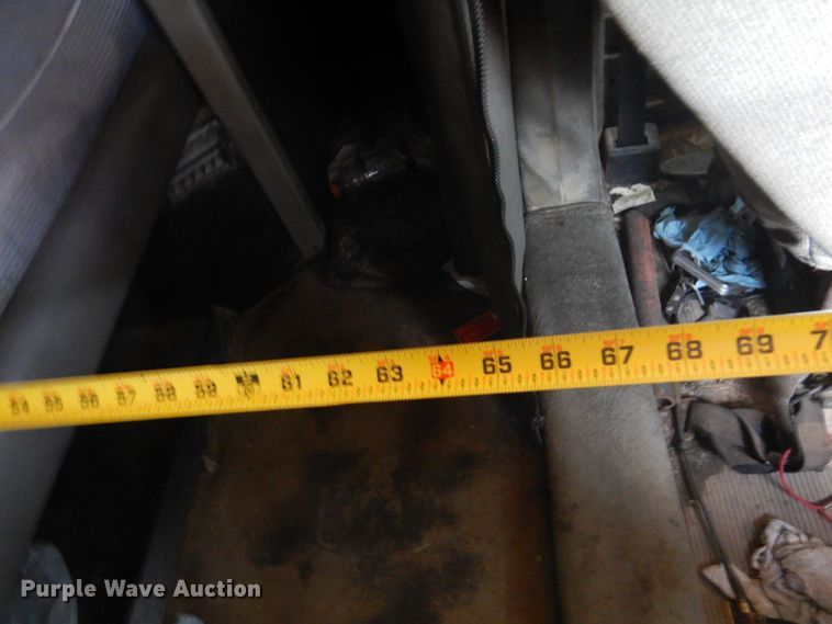 image for item KI9261 2005 Peterbilt 379  semi truck