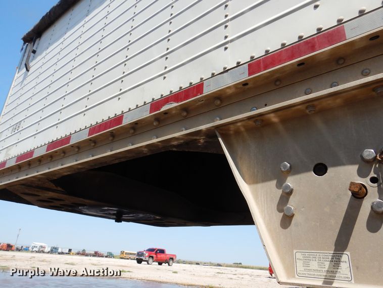 image for item KI9262 2009 Wilson DWH 550  grain trailer