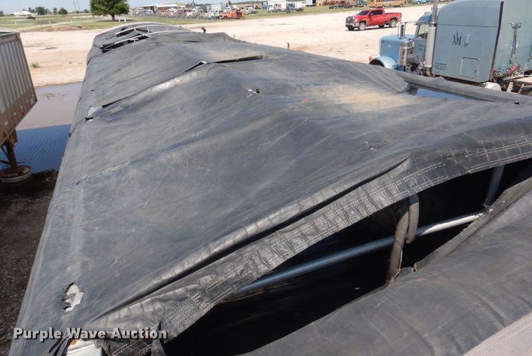 image for item KI9262 2009 Wilson DWH 550  grain trailer