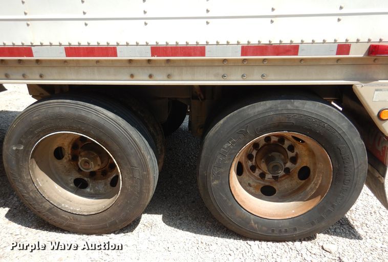 image for item KI9262 2009 Wilson DWH 550  grain trailer