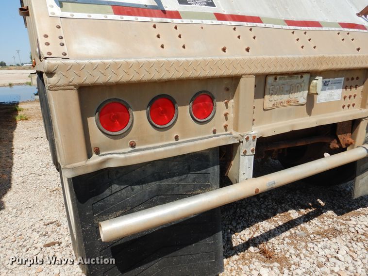 image for item KI9263 2001 Cornhusker  grain trailer