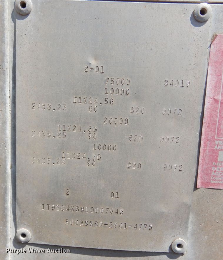 image for item KI9263 2001 Cornhusker  grain trailer