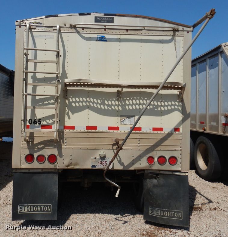 image for item KI9264 2014 Stroughton  grain trailer