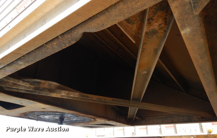 image for item KI9264 2014 Stroughton  grain trailer