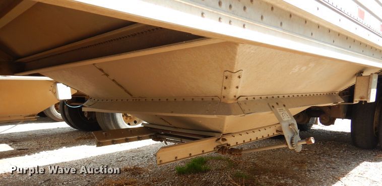 image for item KI9264 2014 Stroughton  grain trailer