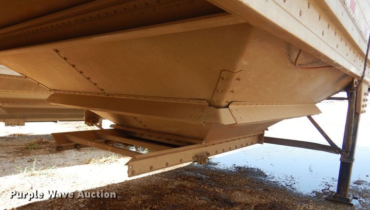 image for item KI9264 2014 Stroughton  grain trailer
