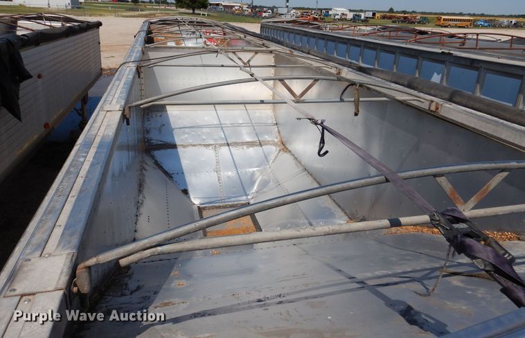 image for item KI9264 2014 Stroughton  grain trailer