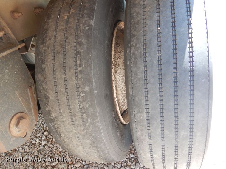 image for item KI9264 2014 Stroughton  grain trailer