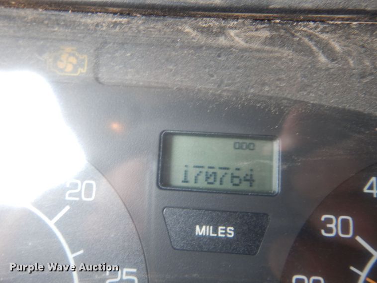 image for item KI9266 2006 Kenworth T2000  semi truck