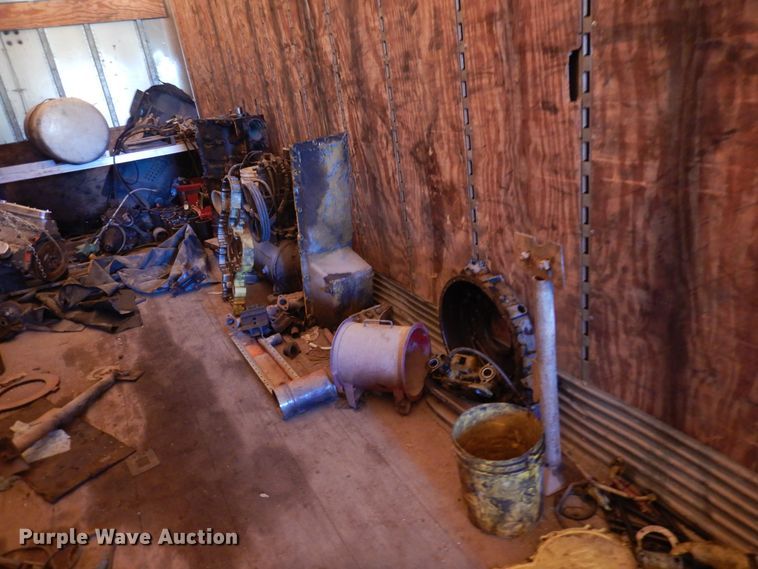 image for item KI9268 1999 Trailmobile  dry van trailer