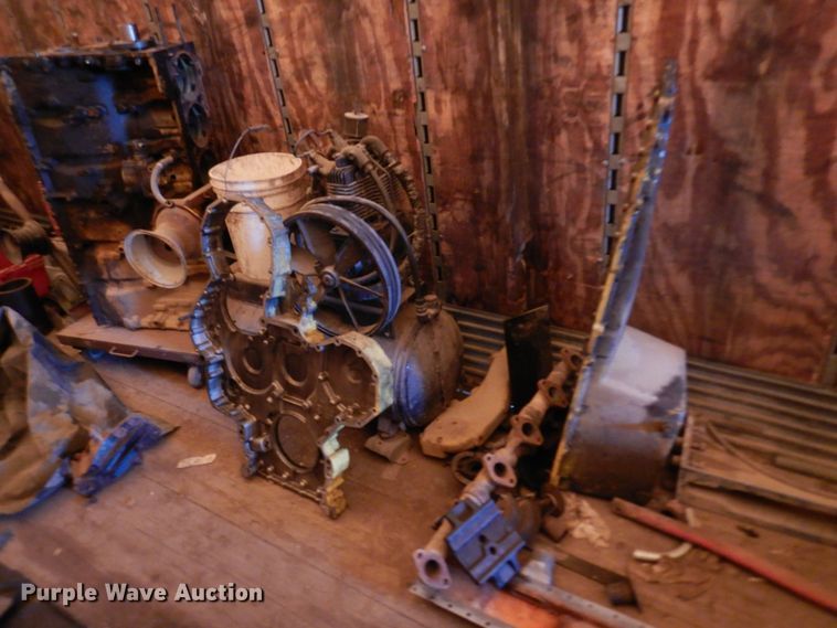 image for item KI9268 1999 Trailmobile  dry van trailer