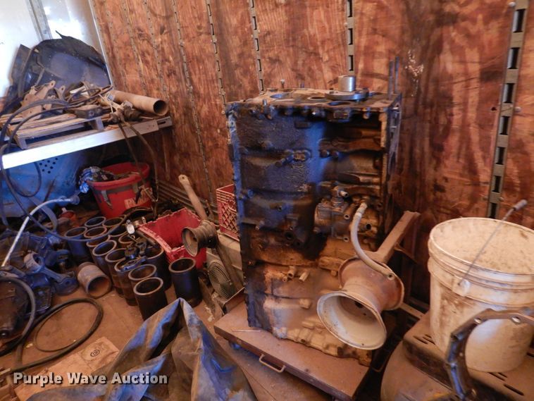 image for item KI9268 1999 Trailmobile  dry van trailer