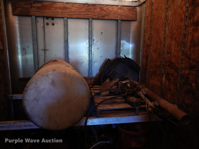 image for item KI9268 1999 Trailmobile  dry van trailer