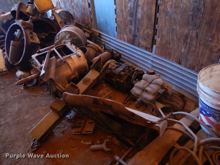 image for item KI9268 1999 Trailmobile  dry van trailer