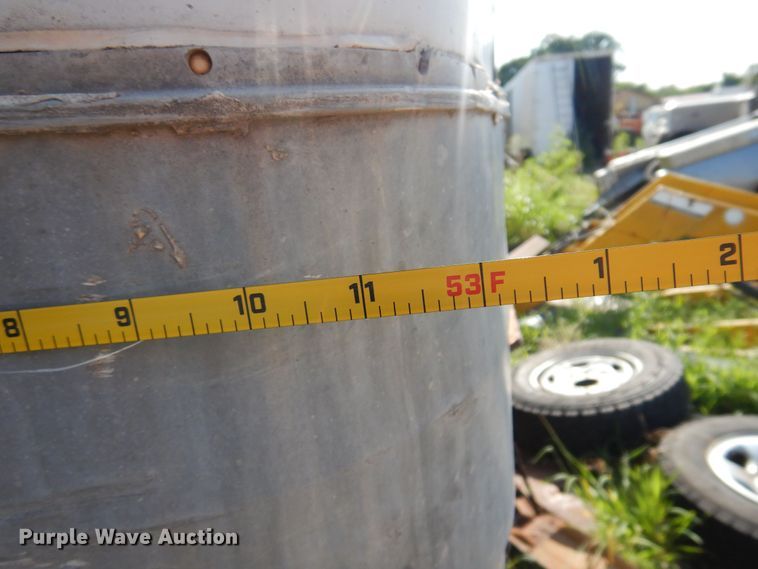 image for item KI9268 1999 Trailmobile  dry van trailer