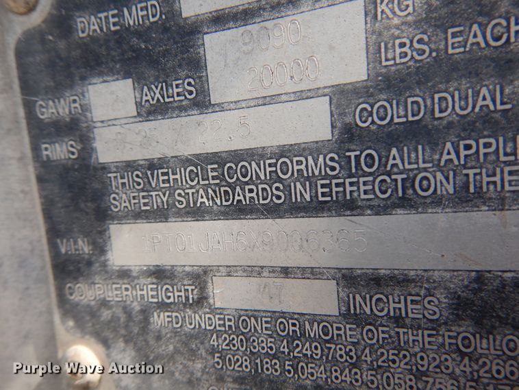 image for item KI9268 1999 Trailmobile  dry van trailer