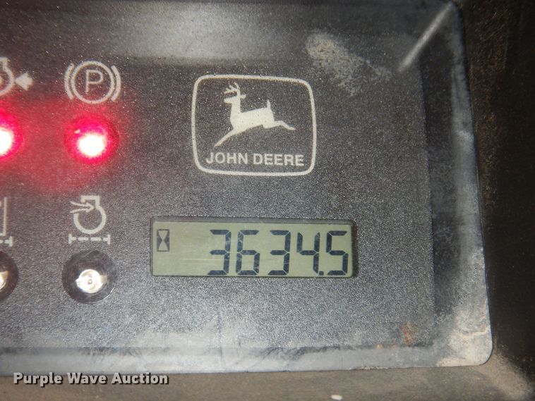 image for item KI9294 2000 John Deere 250  skid steer loader