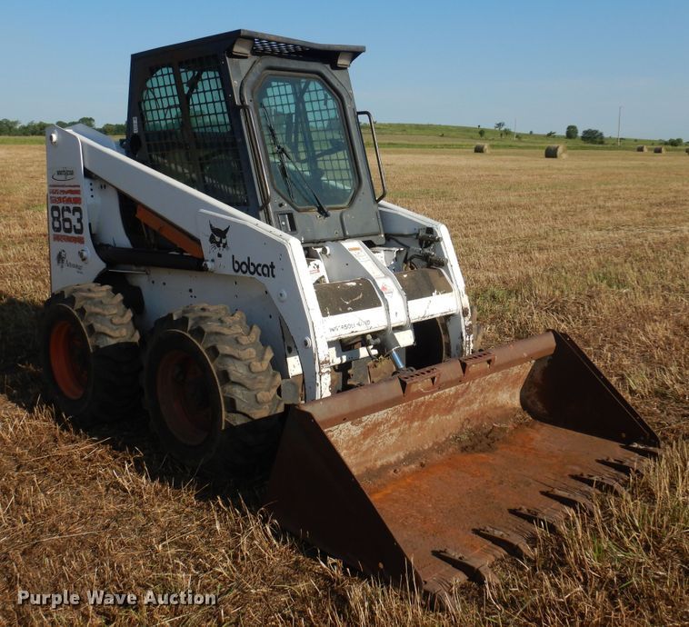 image for item KI9322 1999 Bobcat 863  skid steer loader