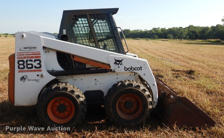 image for item KI9322 1999 Bobcat 863  skid steer loader