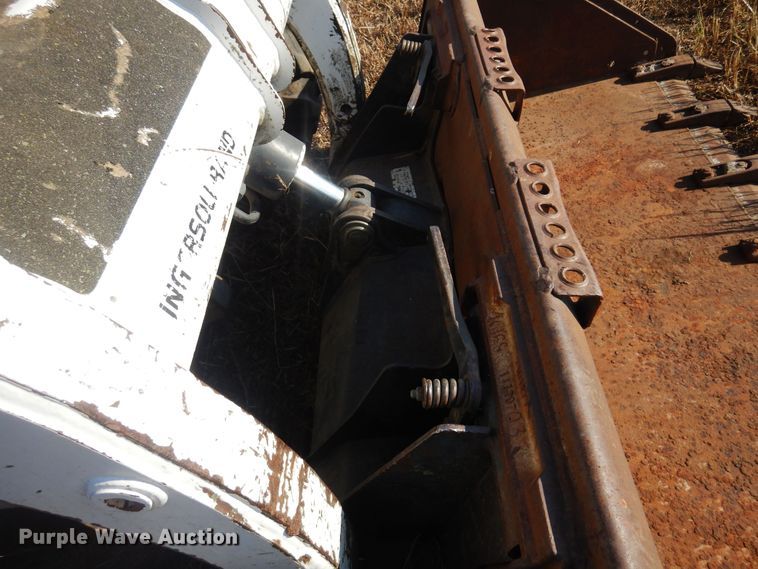 image for item KI9322 1999 Bobcat 863  skid steer loader