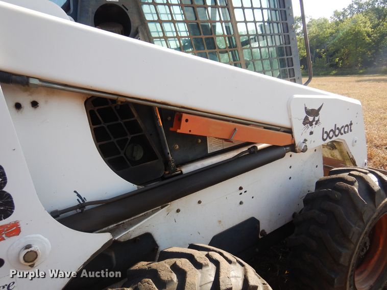 image for item KI9322 1999 Bobcat 863  skid steer loader