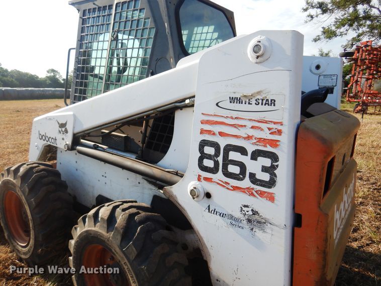 image for item KI9322 1999 Bobcat 863  skid steer loader