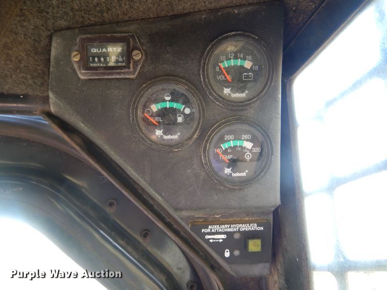 image for item KI9322 1999 Bobcat 863  skid steer loader