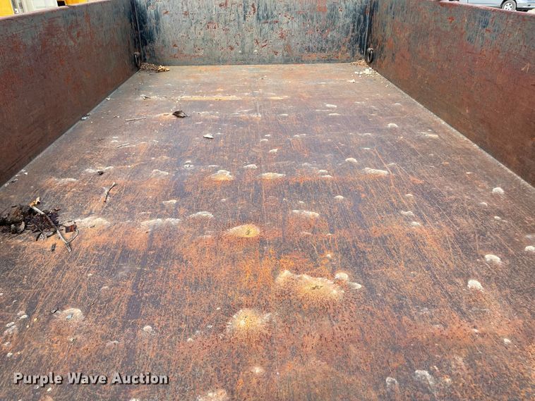image for item KJ9723 2015 Lamar  dump trailer