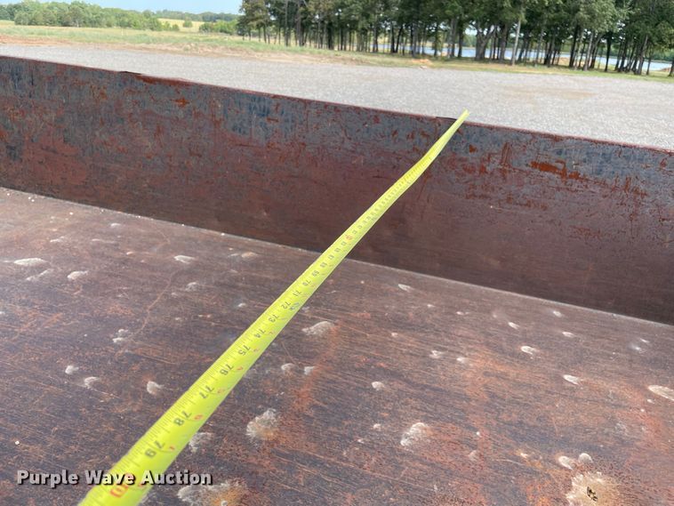 image for item KJ9723 2015 Lamar  dump trailer
