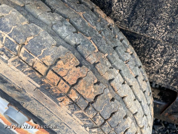 image for item KJ9723 2015 Lamar  dump trailer