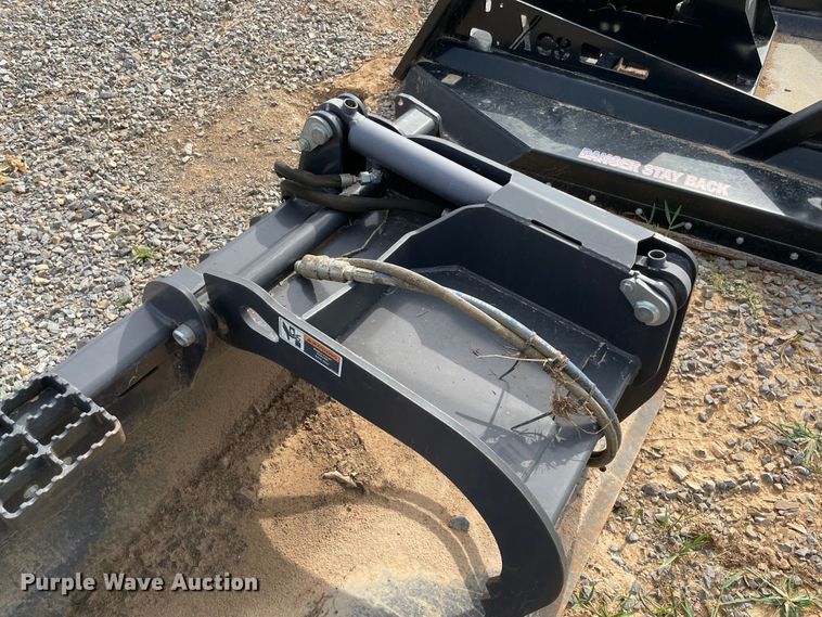 image for item KJ9725 2016 Paladin HSG82  skid steer grapple bucket
