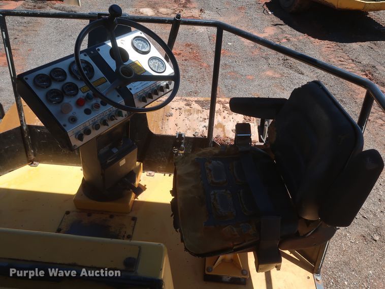 image for item KP9068 1998 Dynapac CC501  double drum vibratory roller