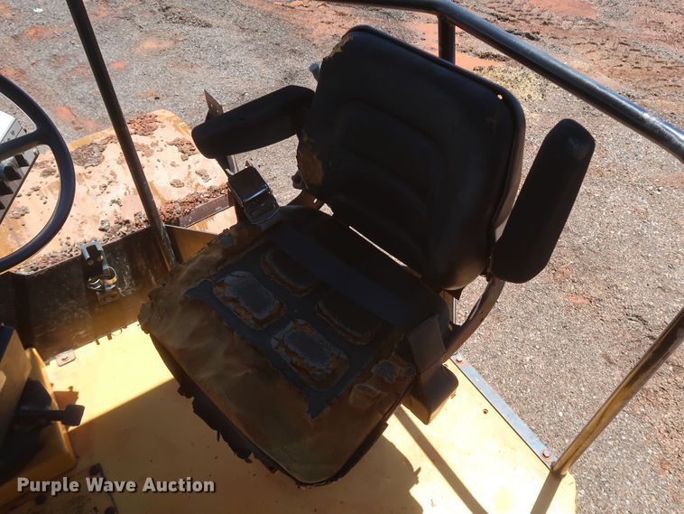 image for item KP9068 1998 Dynapac CC501  double drum vibratory roller