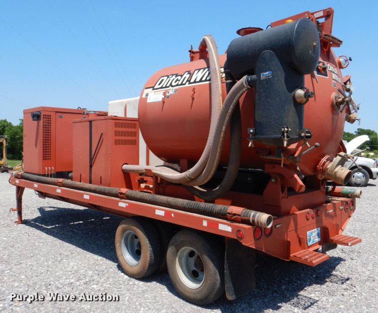 image for item KP9123 2011 Ditch Witch FX60  vacuum excavator