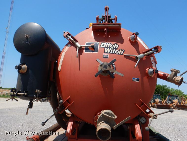 image for item KP9123 2011 Ditch Witch FX60  vacuum excavator