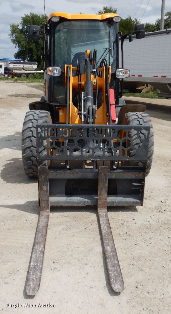 image for item KP9499 2021 JCB 407 T4 wheel loader