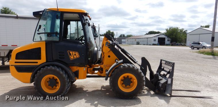 image for item KP9499 2021 JCB 407 T4 wheel loader