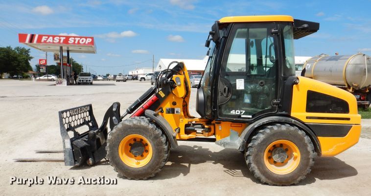 image for item KP9499 2021 JCB 407 T4 wheel loader