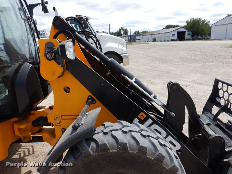 image for item KP9499 2021 JCB 407 T4 wheel loader