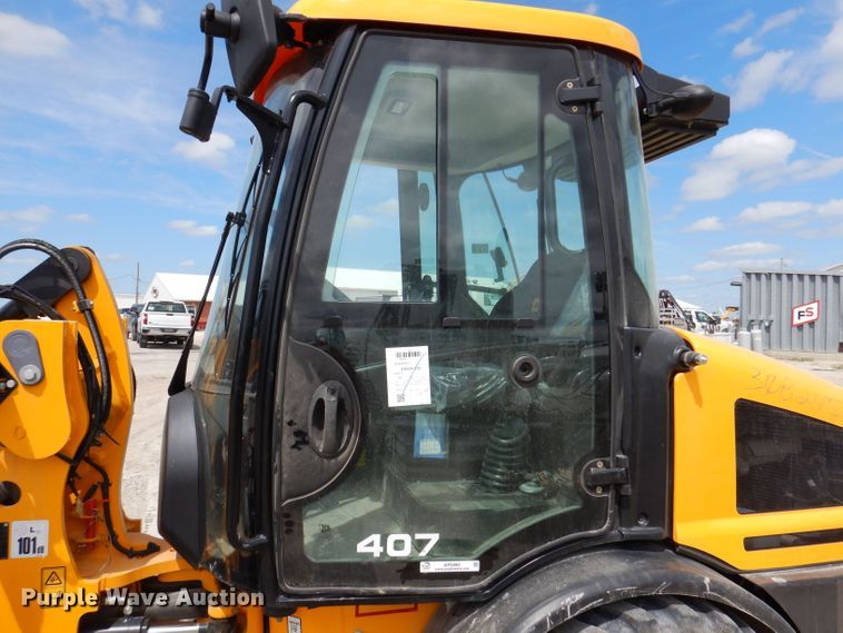 image for item KP9499 2021 JCB 407 T4 wheel loader