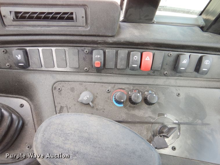 image for item KP9499 2021 JCB 407 T4 wheel loader