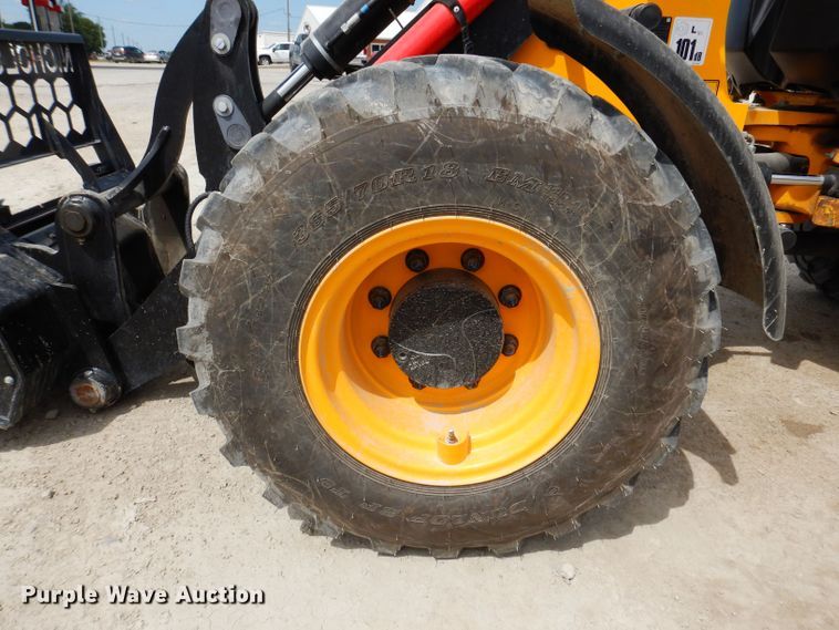 image for item KP9499 2021 JCB 407 T4 wheel loader