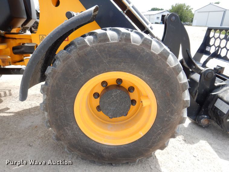 image for item KP9499 2021 JCB 407 T4 wheel loader
