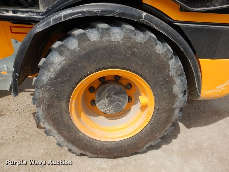 image for item KP9499 2021 JCB 407 T4 wheel loader