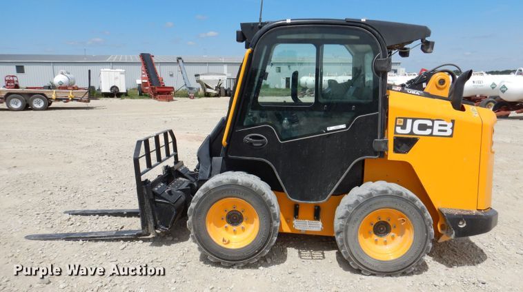 image for item KP9502 2021 JCB 3TS-8W  teleskid skid steer loader