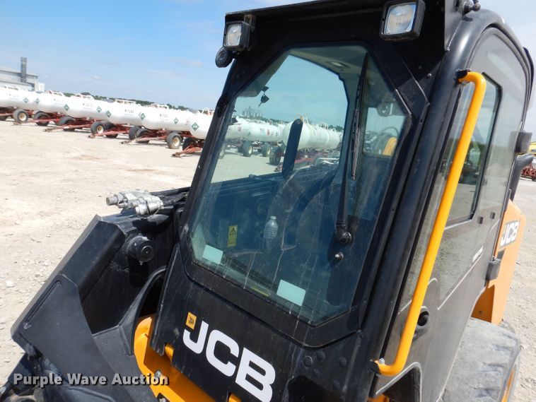 image for item KP9502 2021 JCB 3TS-8W  teleskid skid steer loader