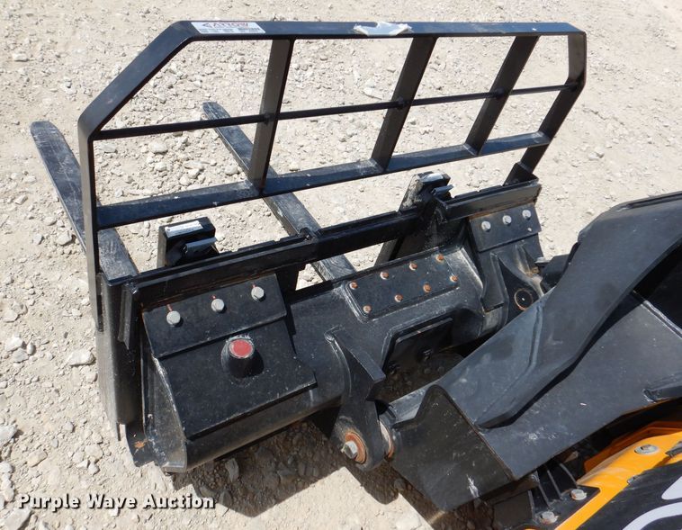 image for item KP9502 2021 JCB 3TS-8W  teleskid skid steer loader
