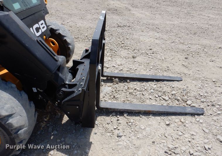 image for item KP9502 2021 JCB 3TS-8W  teleskid skid steer loader