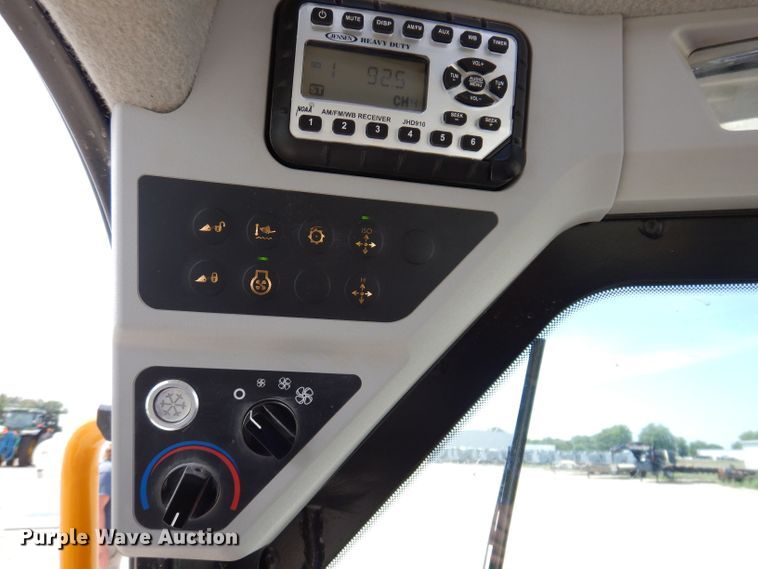 image for item KP9502 2021 JCB 3TS-8W  teleskid skid steer loader